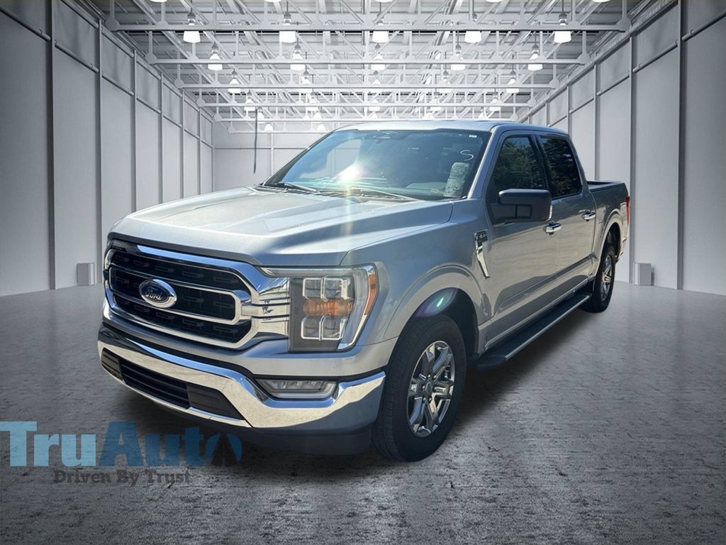 Used 2023 Ford F150 XLT w/ Equipment Group 302A High RWD image 3