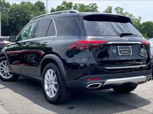 Certified 2025 Mercedes-Benz GLE 450 4MATIC image 10