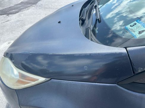 Used 2012 Ford Fiesta SE FWD image 12