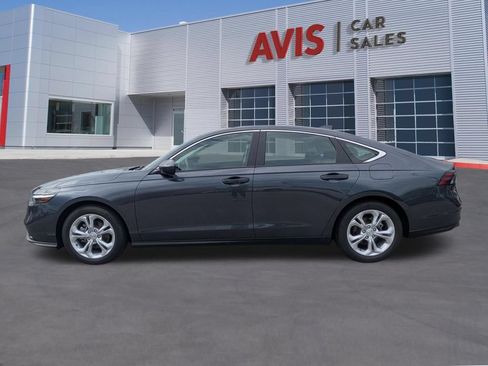 Used 2025 Honda Accord LX image 10