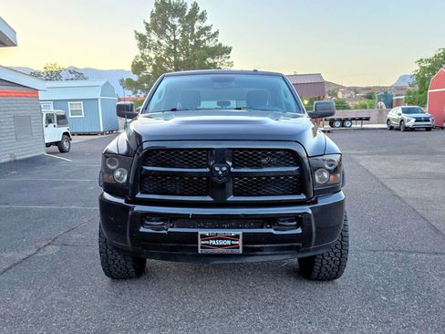 Used 2015 RAM 2500 Tradesman w/ Chrome Appearance Group AWD/4WD image 8