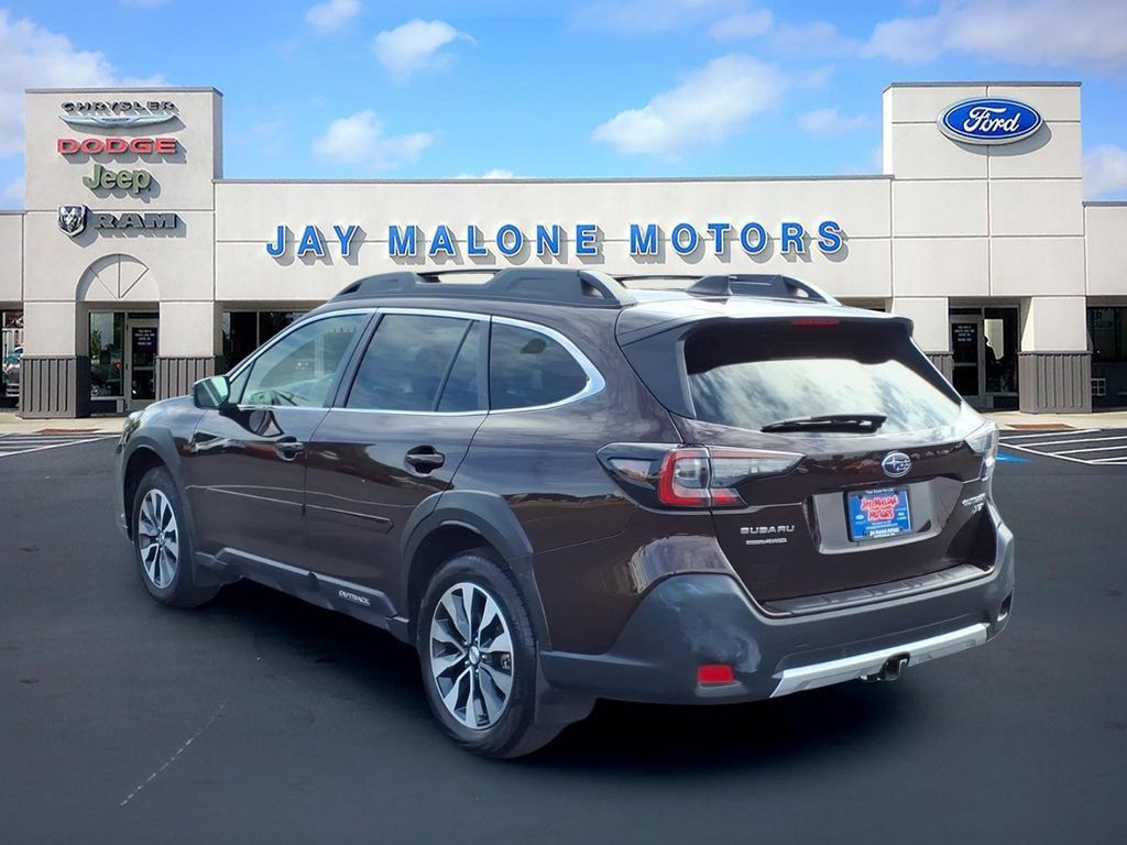 Used 2024 Subaru Outback Limited XT AWD/4WD image 5