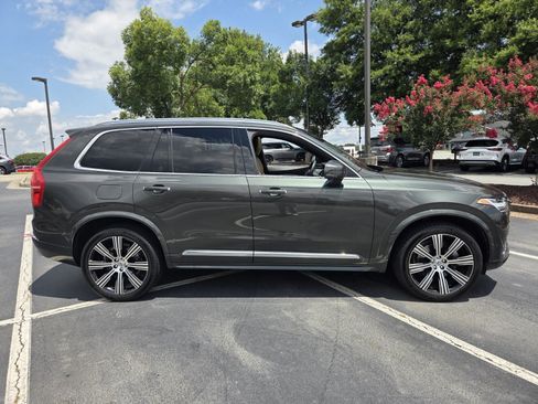 Used 2021 Volvo XC90 T6 Inscription w/ Lounge Package AWD/4WD image 5