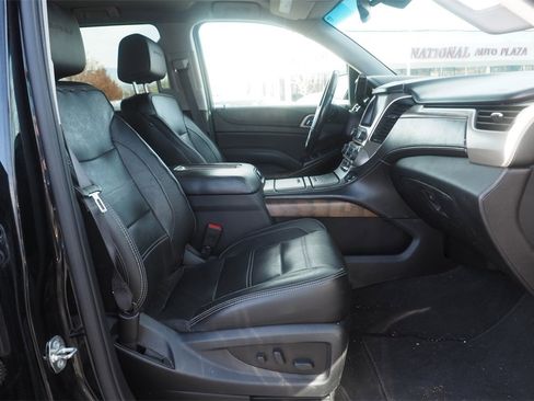 Used 2020 GMC Yukon XL Denali image 28