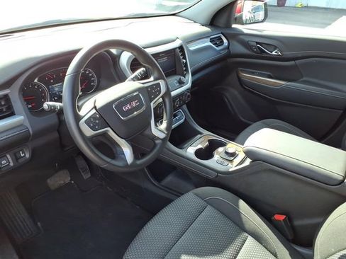 Used 2023 GMC Acadia SLE w/ Driver Convenience Package AWD/4WD image 12