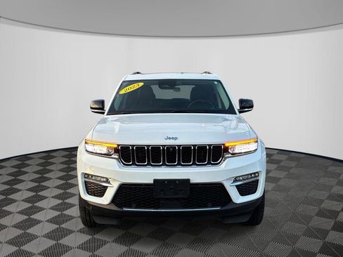 Certified 2023 Jeep Grand Cherokee 4WD 4xe w/ Luxury Tech Group II image 2