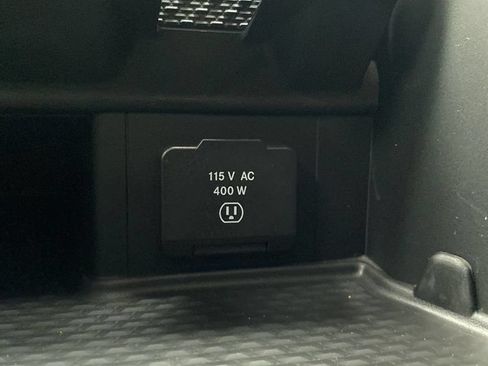 New 2026 RAM 1500 Laramie w/ Sport Appearance Package AWD/4WD image 30