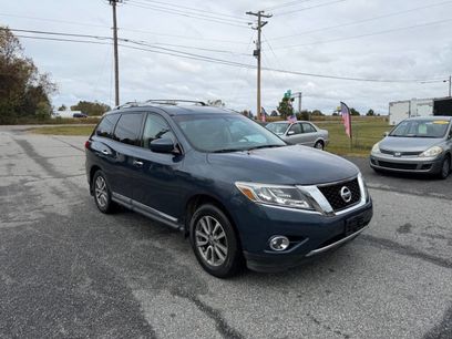 Used 2016 Nissan Pathfinder SL