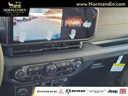 New 2026 Jeep Gladiator Mojave AWD/4WD image 11