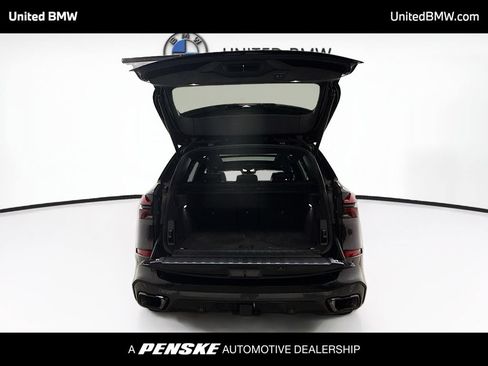 Used 2024 BMW X5 xDrive40i w/ M Sport Package AWD/4WD image 14