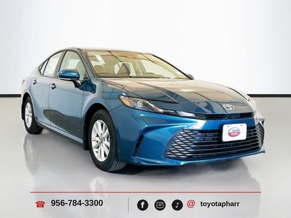 New 2026 Toyota Camry LE w/ Convenience Package