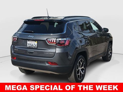 Used 2024 Jeep Compass Limited image 3