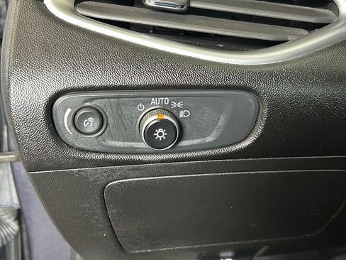 Used 2023 Chevrolet Malibu LT image 60