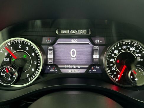 Used 2022 RAM 1500 Big Horn image 16