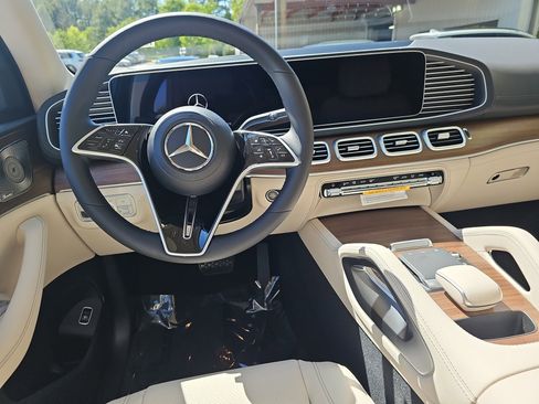 New 2026 Mercedes-Benz GLE 350 4MATIC image 16