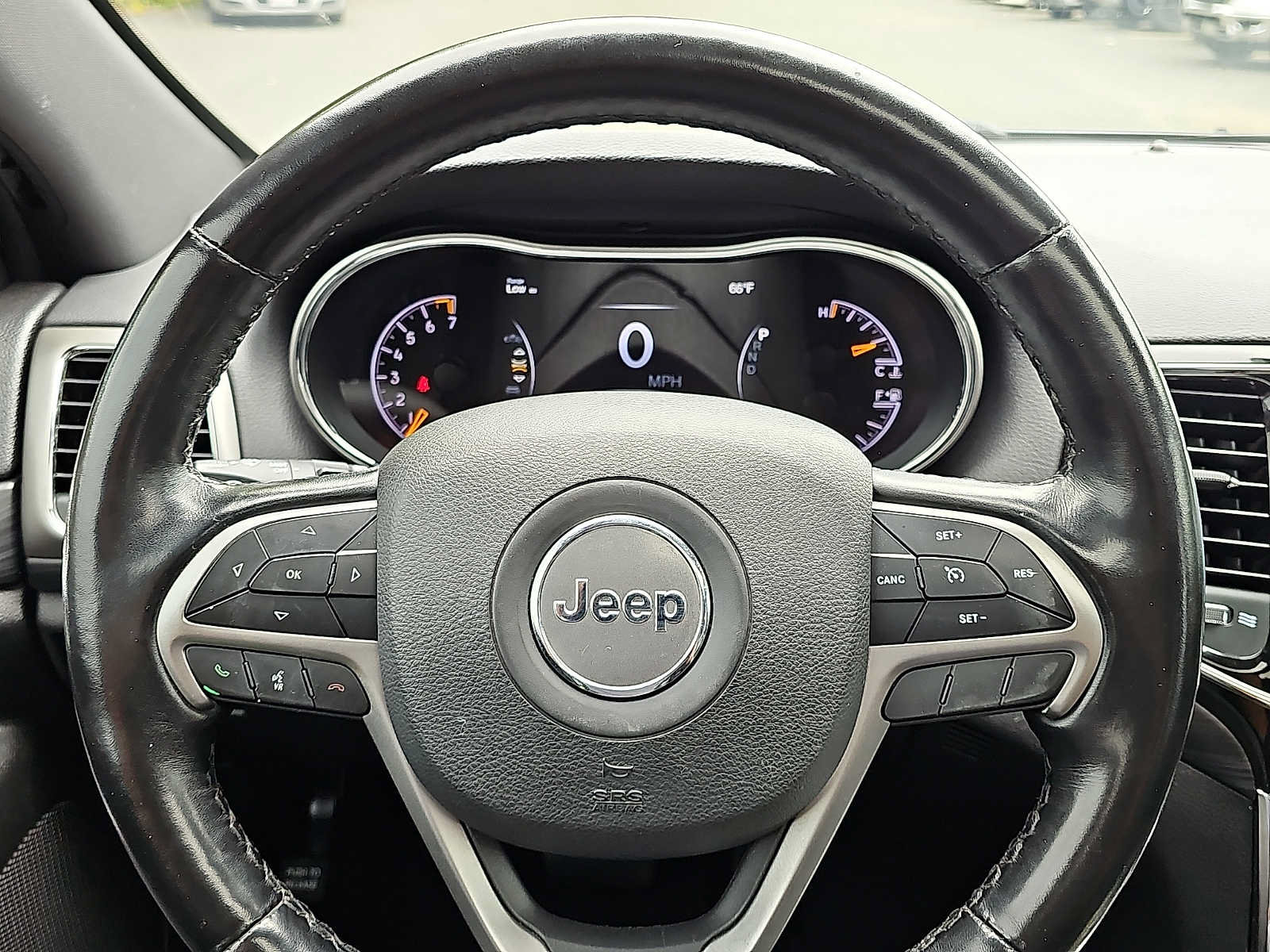 Used 2020 Jeep Grand Cherokee Altitude AWD/4WD image 21