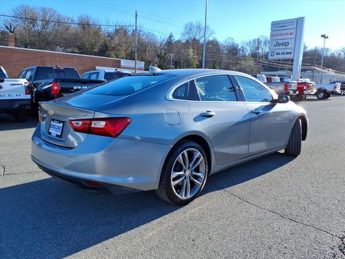 Used 2023 Chevrolet Malibu LT image 4