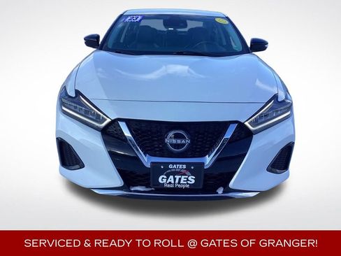 Used 2023 Nissan Maxima SV w/ Floor Mat Group image 3