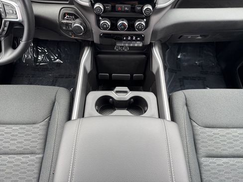 New 2026 RAM 1500 Express AWD/4WD image 11