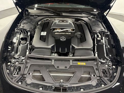Used 2024 Mercedes-Benz SL 55 AMG 4MATIC image 42