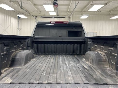 Used 2024 Chevrolet Silverado 1500 LT AWD/4WD image 24