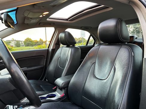 Used 2011 Ford Fusion SEL w/ 301A Rapid Spec Order Code FWD image 10
