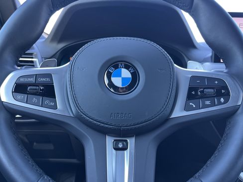 Used 2025 BMW X4 xDrive30i image 13