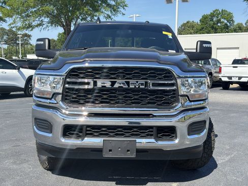 Used 2024 RAM 2500 Tradesman w/ Chrome Appearance Group image 6