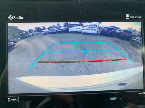 Used 2016 Toyota Prius V Five image 17