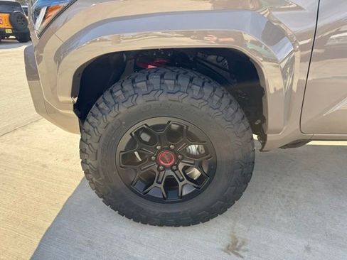 Used 2025 Toyota 4Runner TRD Pro AWD/4WD image 38