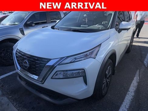 Certified 2023 Nissan Rogue SV w/ SV Premium B Package image 3