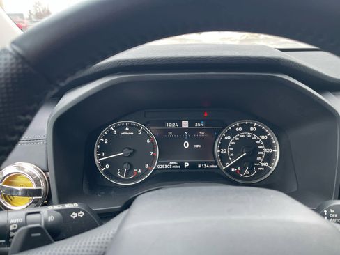 Used 2023 Mitsubishi Outlander SE image 7