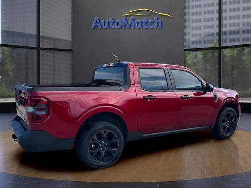 Used 2025 Ford Maverick XLT w/ XLT Luxury Package image 12