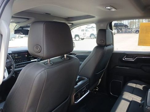 Used 2025 GMC Sierra 1500 SLT w/ SLT Premium Plus Package image 14