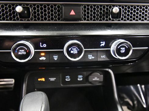 Certified 2025 Honda Civic Sport image 25
