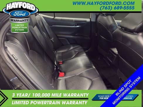 Used 2020 Toyota Camry XSE image 21
