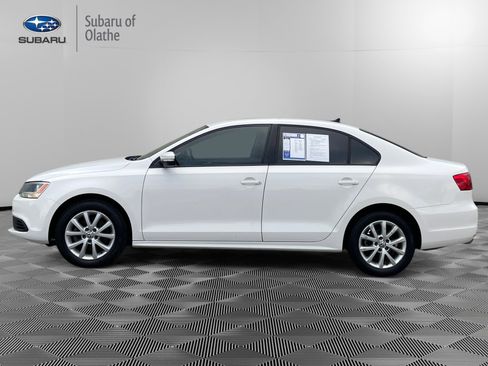 Used 2012 Volkswagen Jetta SE image 8