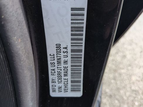 Certified 2021 RAM 1500 Laramie image 32