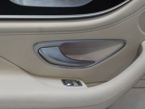 Used 2024 Mercedes-Benz AMG GT 43 image 39