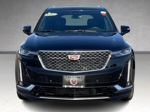 Used 2024 Cadillac XT6 Premium Luxury image 3