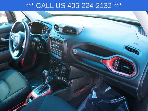 Used 2020 Jeep Renegade Trailhawk w/ Cold Weather Group AWD/4WD image 25