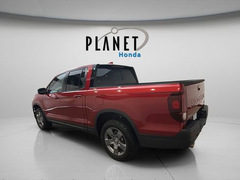 Certified 2025 Honda Ridgeline TrailSport image 5