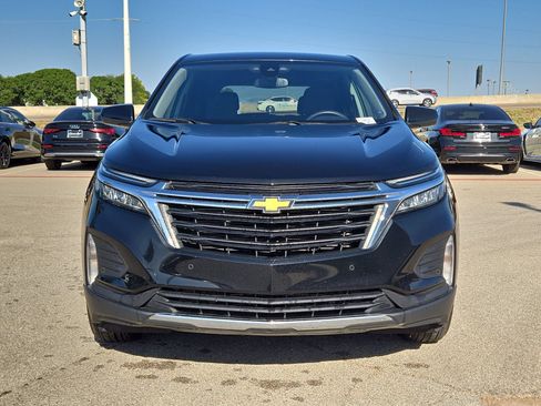 Used 2024 Chevrolet Equinox LT w/ LPO, Floor Liner Package FWD image 10