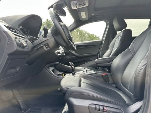 Used 2022 BMW X2 xDrive28i w/ Convenience Package AWD/4WD image 17