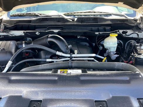 Used 2017 RAM 1500 Laramie w/ Convenience Group AWD/4WD image 31