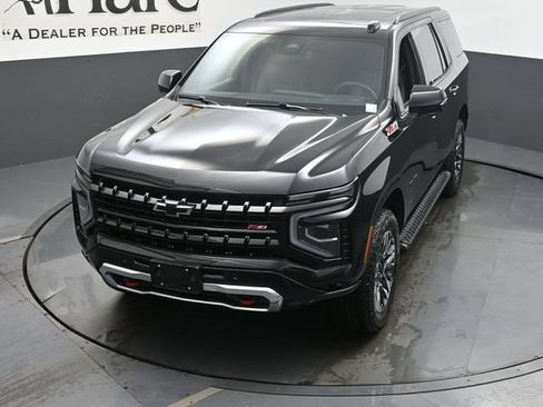 New 2026 Chevrolet Tahoe Z71 w/ Comfort Package AWD/4WD image 25