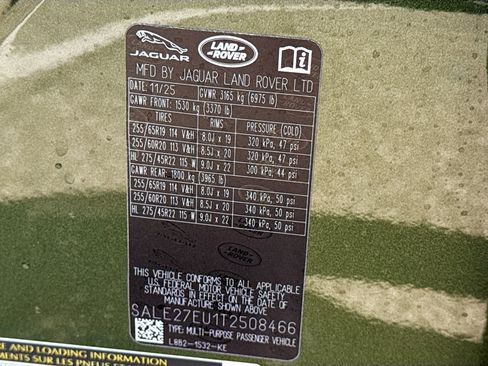 New 2026 Land Rover Defender 110 X-Dynamic SE image 42