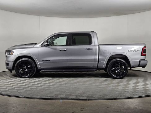 Used 2022 RAM 1500 Laramie AWD/4WD image 3