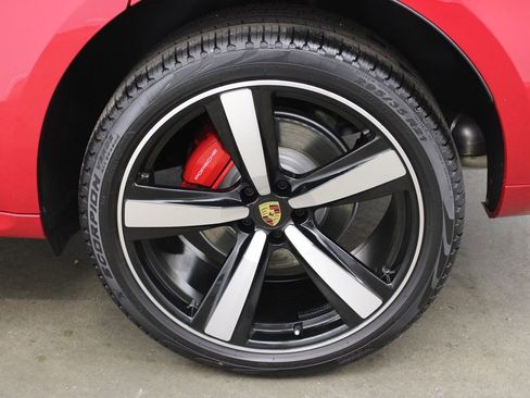 New 2026 Porsche Macan S image 13