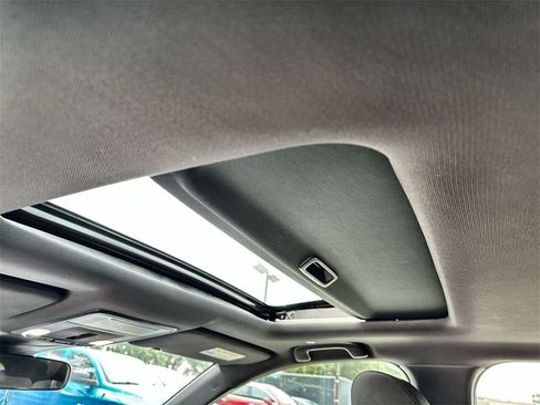 Used 2025 Honda CR-V Sport image 19